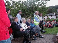 tp8120353.jpg (81633 bytes)