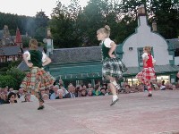 tp8120355.jpg (63621 bytes)